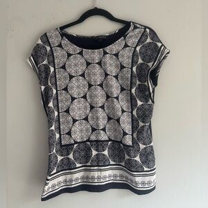 The Limited Navy Blue White Geometric Short Sleeve Blouse Top size S